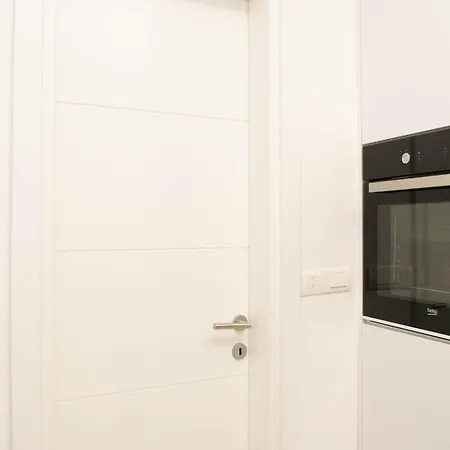 Daire Modern And Cozy 1bdr - Free Parking *